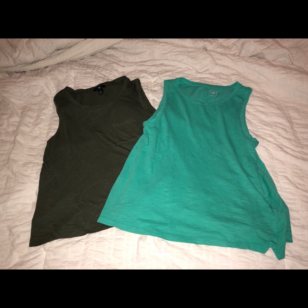 GAP tank top bundle